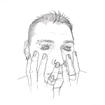 Черно-белый эскиз татуировки на веко: лицо, закрытое руками, с детальной прорисовкой пальцев и волос.