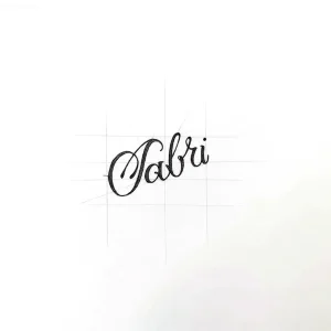 Черно-белый эскиз татуировки имени Fabri, выполненный тонкой линией, для нанесения на веко. Каллиграфия, минимализм.