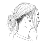 Черно-белый эскиз татуировки за ухом с изображением профиля девушки, собранных в пучок волос, и надписями 'adventure' и 'darling'.