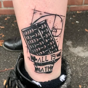 Татуировка счеты с надписью 'All is Math' на фоне геометрических фигур
