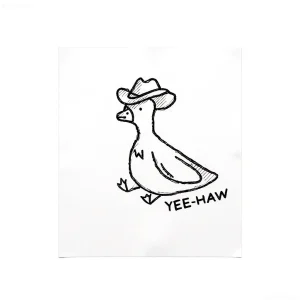 Эскиз тату с уткой в ковбойской шляпе и надписью "YEE-HAW"
