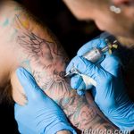 фото процесса нанесения тату 07.12.2018 №010 - tattooing process - tatufoto.com