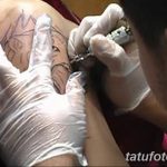 фото процесса нанесения тату 07.12.2018 №011 - tattooing process - tatufoto.com