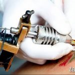 фото процесса нанесения тату 07.12.2018 №024 - tattooing process - tatufoto.com