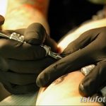 фото процесса нанесения тату 07.12.2018 №076 - tattooing process - tatufoto.com