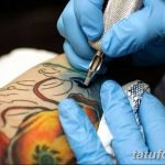 фото процесса нанесения тату 07.12.2018 №080 - tattooing process - tatufoto.com