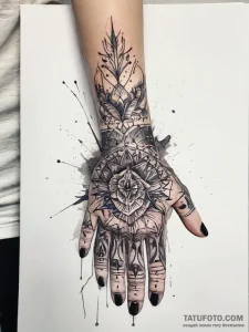 Tattoo sketch hands with a brush, tattoo line... - эскиз тату (№1757444351_0, 09.09.2025 18:59) — Tatufoto.com