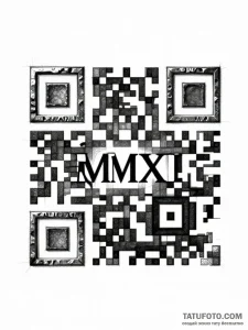 Детализированный эскиз татуировки QR-кода, интегрированный с римскими цифрами MMXI, выполненный в стиле состаренного металла.